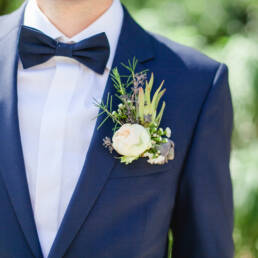 Blumenanstecker für den Bräutigam aus der Bluamazaina